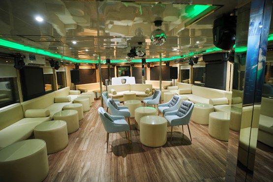 play boy | AED2,700/hour